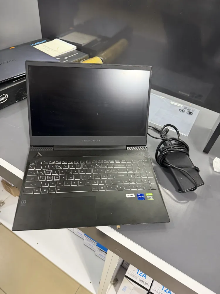 CASPER EXCALIBUR İ7-3050 RTX 
